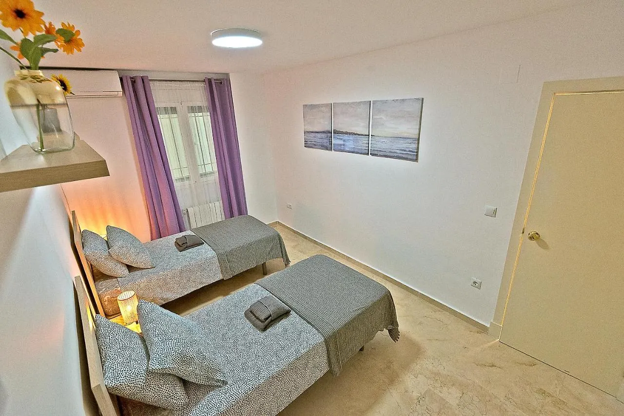 On Beach Deluxe Apartment With Pools And Own Garden El Puerto de Santa Maria