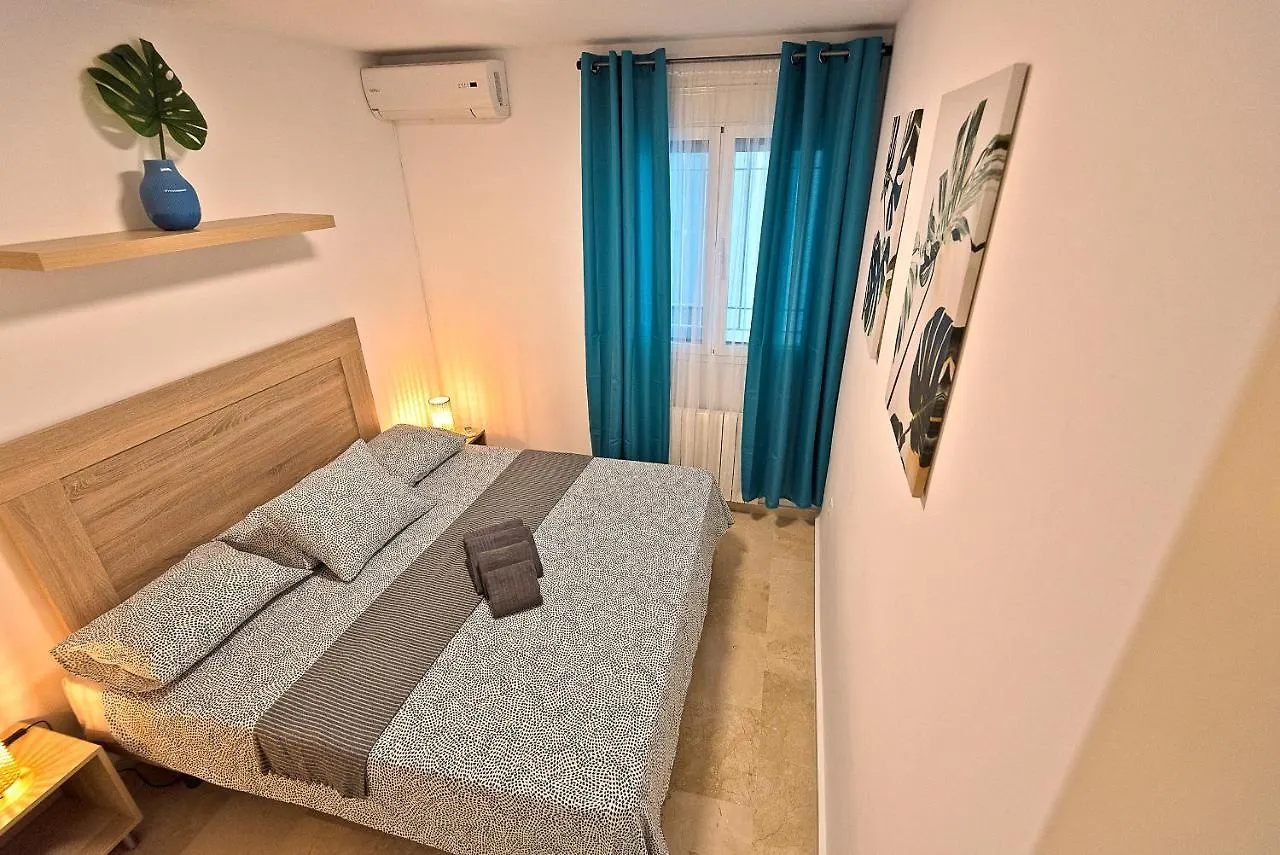 On Beach Deluxe Apartment With Pools And Own Garden El Puerto de Santa Maria
