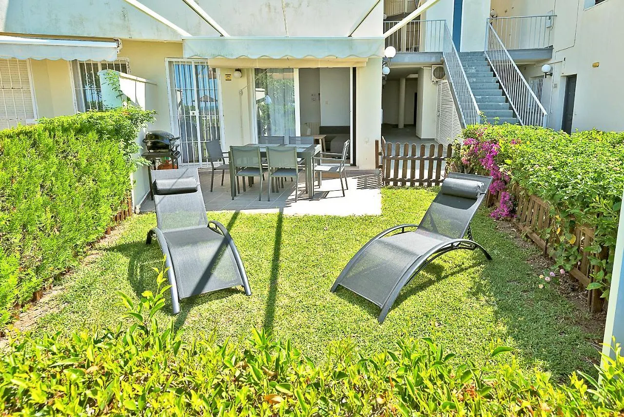 On Beach Deluxe Apartment With Pools And Own Garden El Puerto de Santa Maria