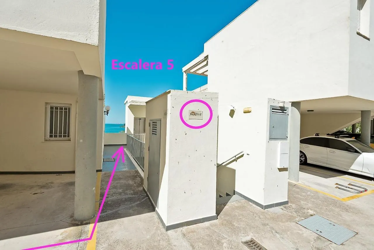 On Beach Deluxe Apartment With Pools And Own Garden El Puerto de Santa Maria