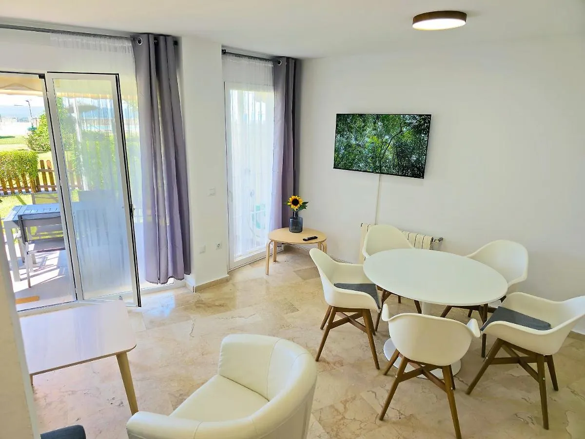 On Beach Deluxe Apartment With Pools And Own Garden El Puerto de Santa Maria